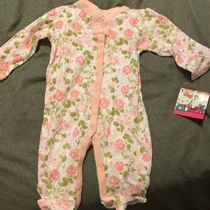 Hello Kitty 3-6 m months pink onesie pajama baby girl nwt